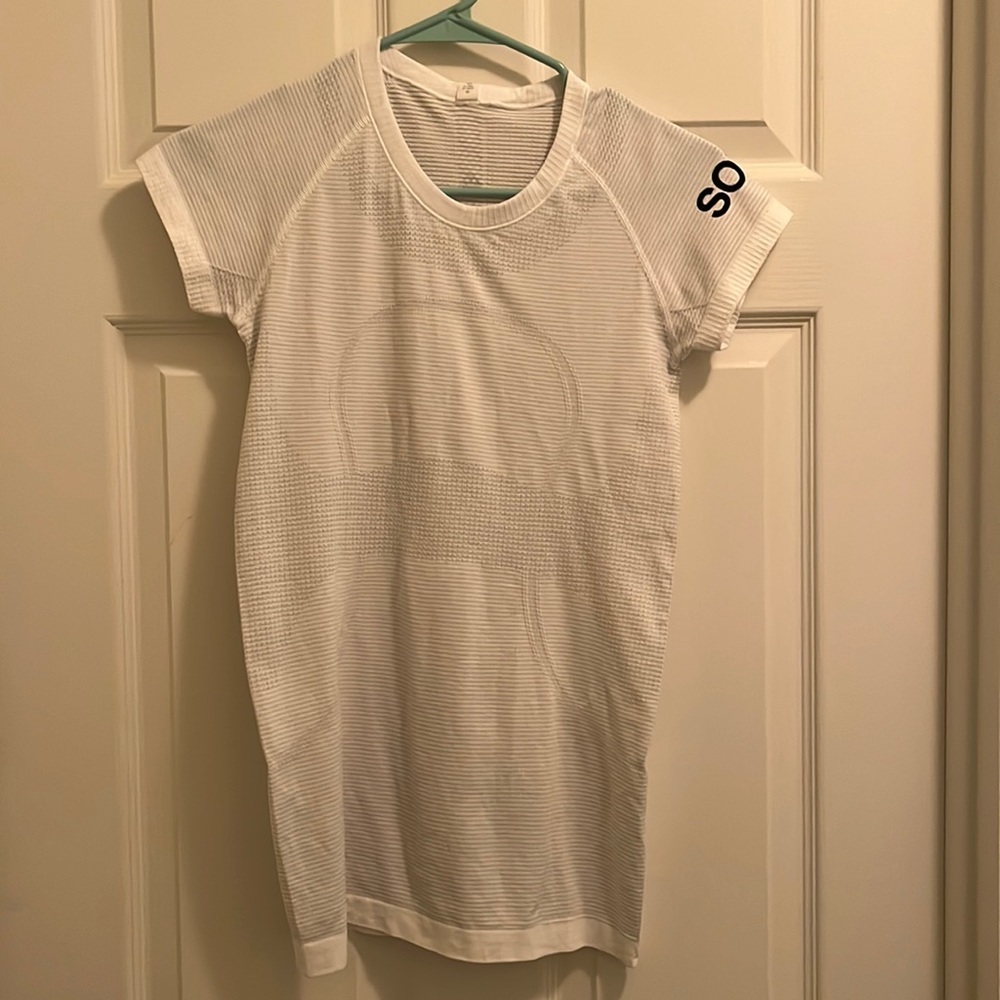 Lululemon swiftly tech soul cycle shirt